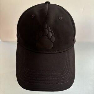 Alaskan Hardgear Duluth Black Baseball Fitted Hat Sz XL Stretch Bear Paw